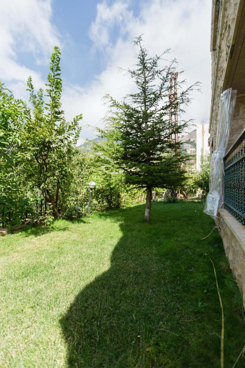 Mresty Guest House Mtolle Exteriér fotografie